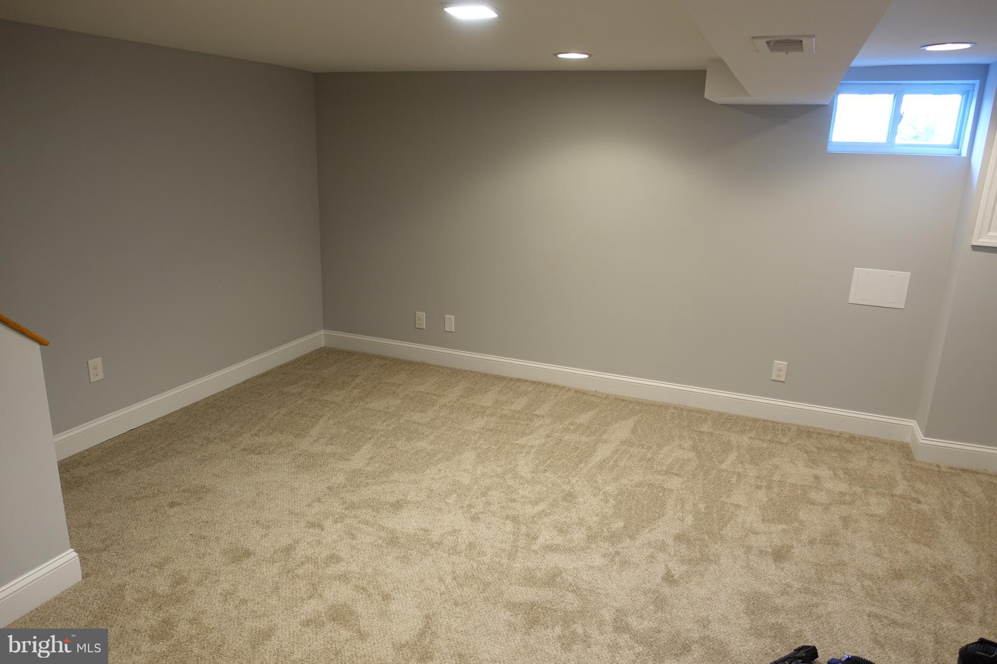 338 Grovethorn Road Baltimore, MD 21220 - Photo 22 of 24 a view of room