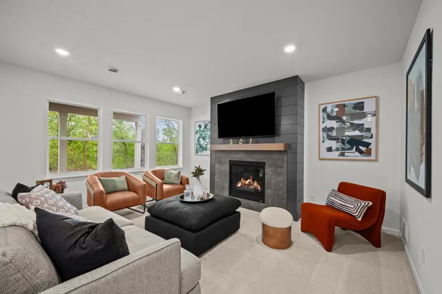 $1,200,000 | 14810 106th Avenue North, Maple Grove, MN 55369