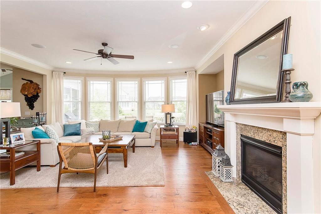 2018 Haverford Road Carmel, IN 46032 - Photo 8 of 48 Gallery Image 8