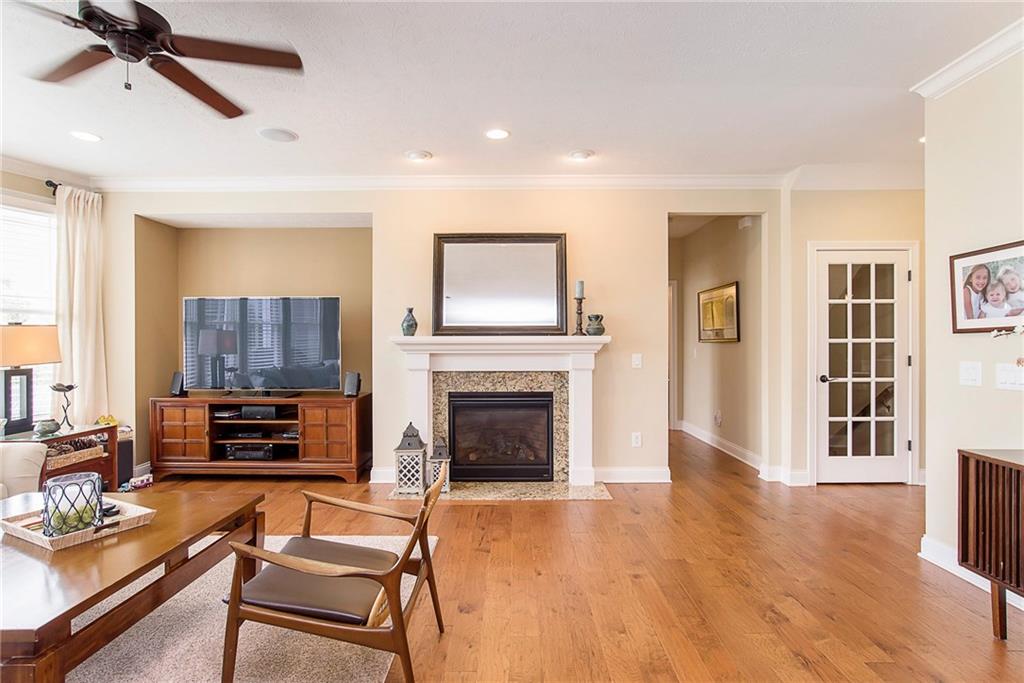 2018 Haverford Road Carmel, IN 46032 - Photo 9 of 48 Gallery Image 9