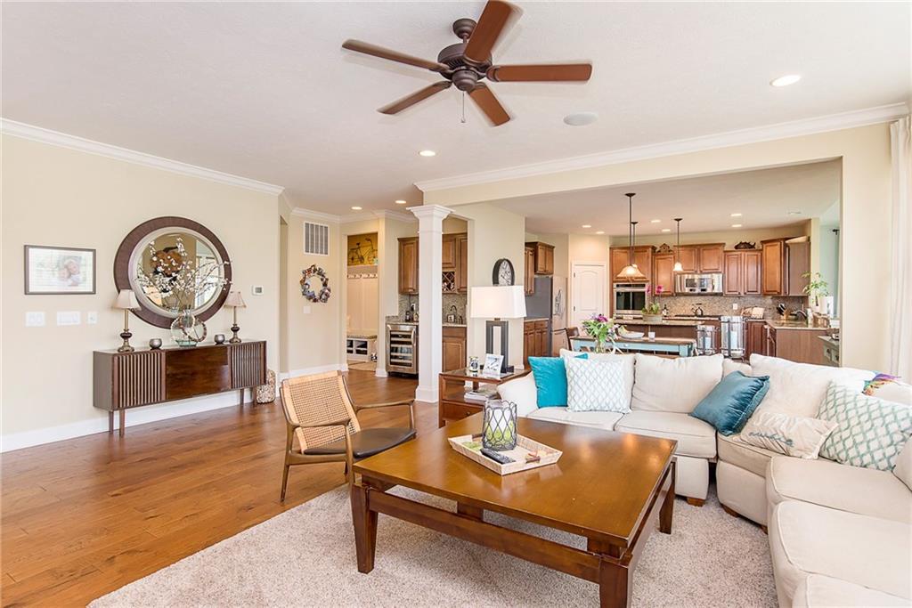 2018 Haverford Road Carmel, IN 46032 - Photo 10 of 48 Gallery Image 10