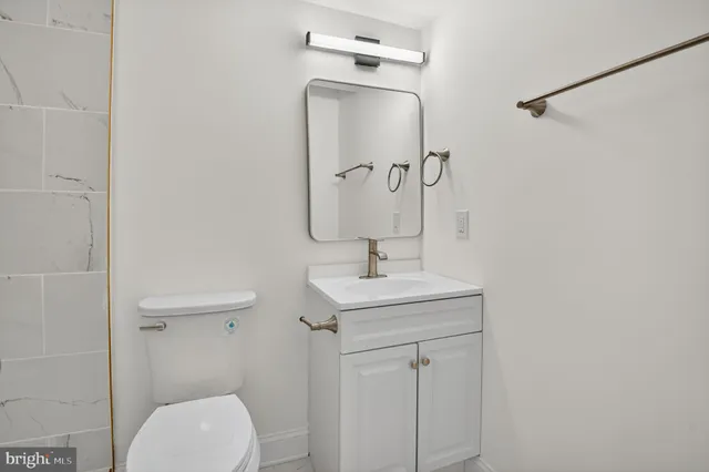 $590,000 | 886 Bayridge Drive, Gaithersburg, MD 20878