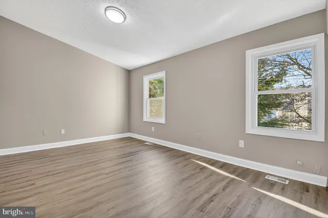 $590,000 | 886 Bayridge Drive, Gaithersburg, MD 20878