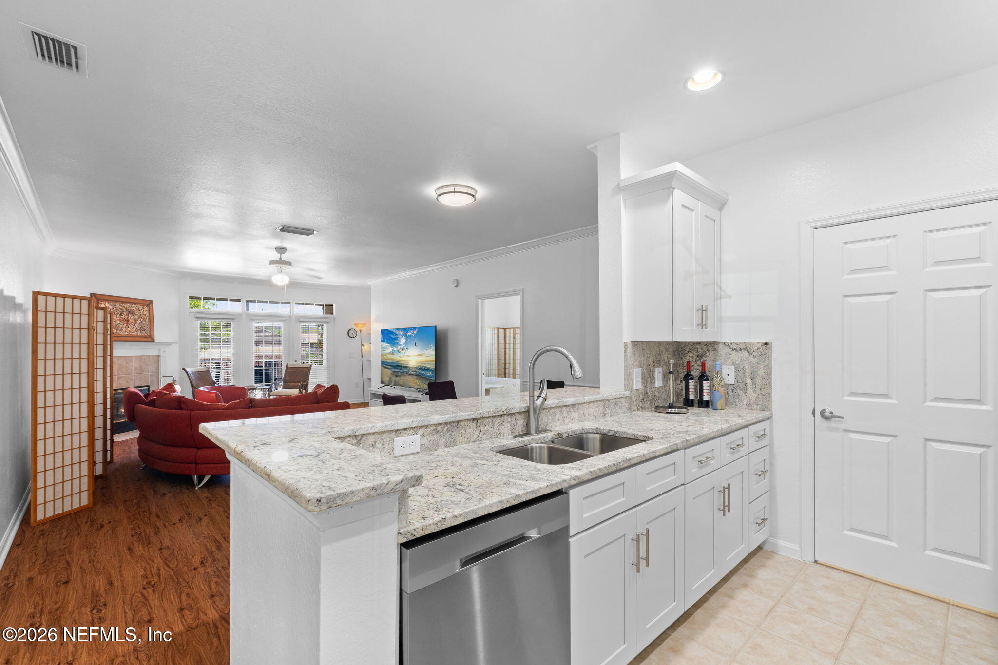 10901 Burnt Mill Road, Unit 104 Jacksonville, FL 32256 - Photo 11 of 29 ISO_10901 Burnt Mill_JAX_020