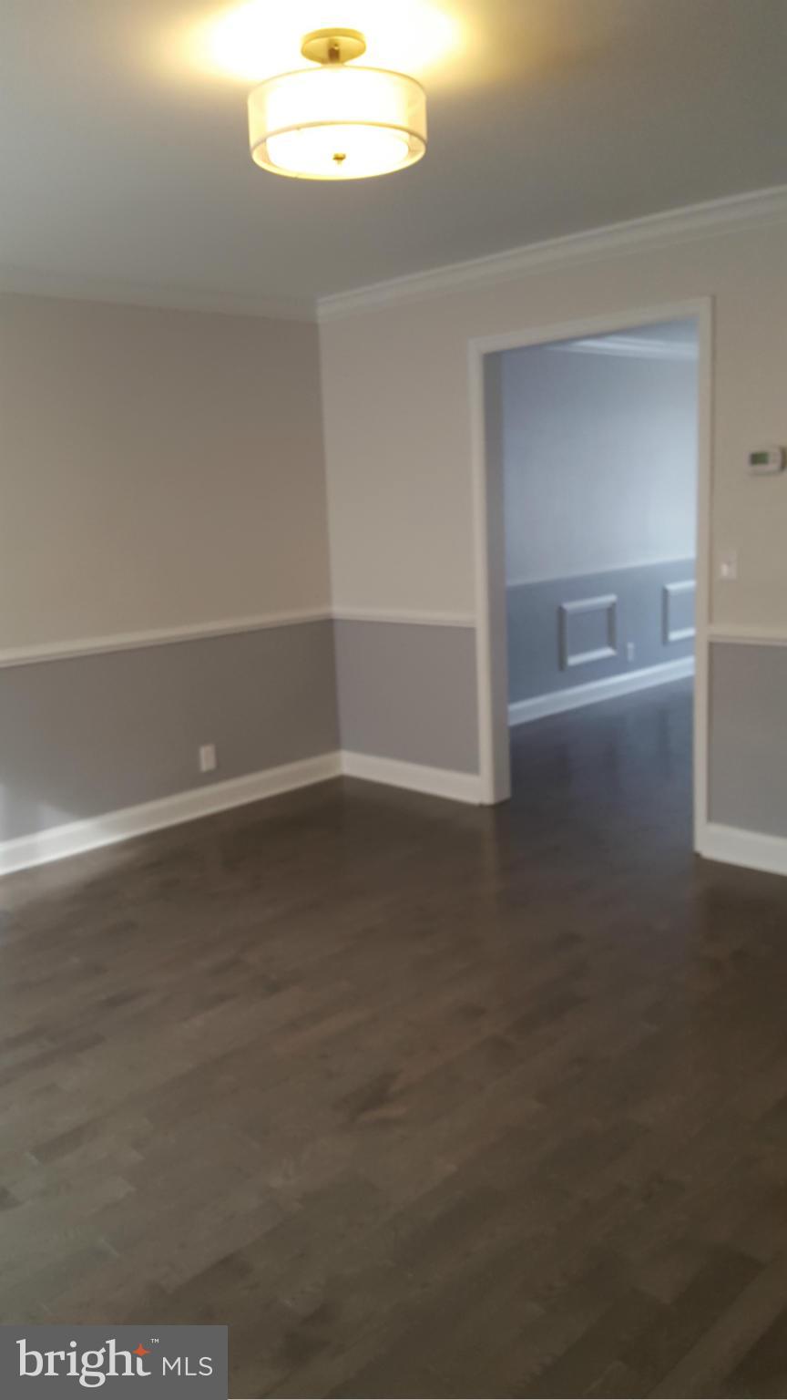 4631 Marble Hall Road Baltimore, MD 21239 - Photo 2 of 10 Living Room