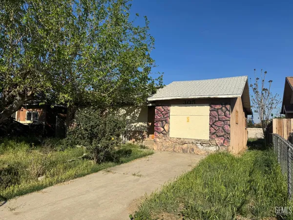 $69,900 | Undisclosed Address, Bakersfield, CA 93307
