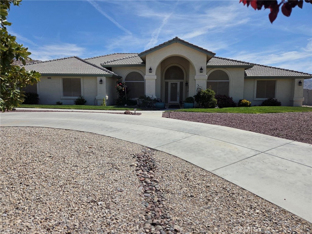 16635 Century Plant Road Apple Valley, CA 92307 - Photo 1 of 1 Gallery Image 1