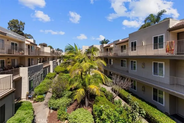 $825,000 | 13754 Mango Drive, Unit 306, Del Mar, CA 92014