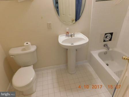 8638 Willow Run Road Baltimore, MD 21244 - Photo 9 of 23 Interior (General)