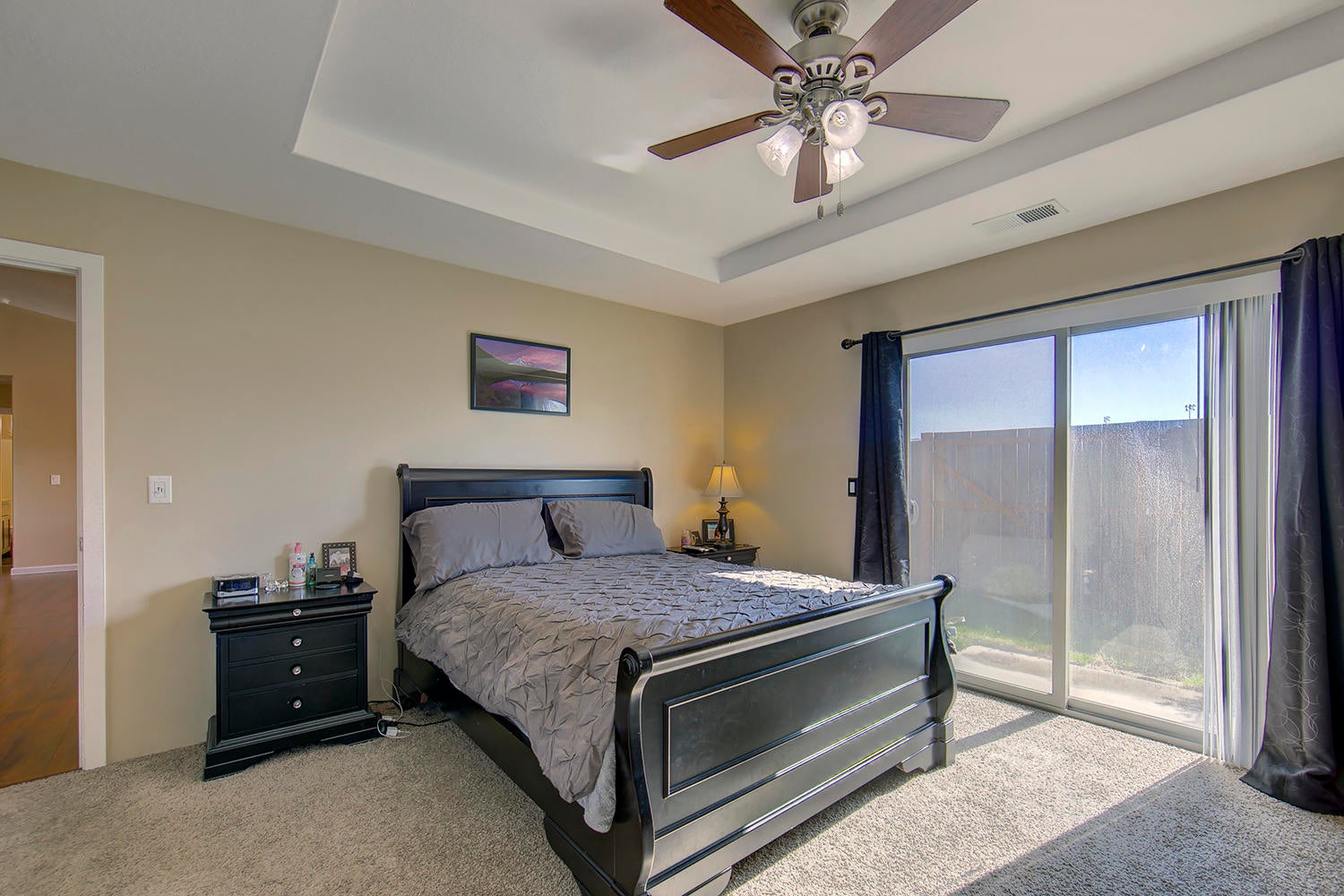 124 Dianne Way Eagle Point, OR 97524 - Photo 15 of 26 Master Bedroom - 2