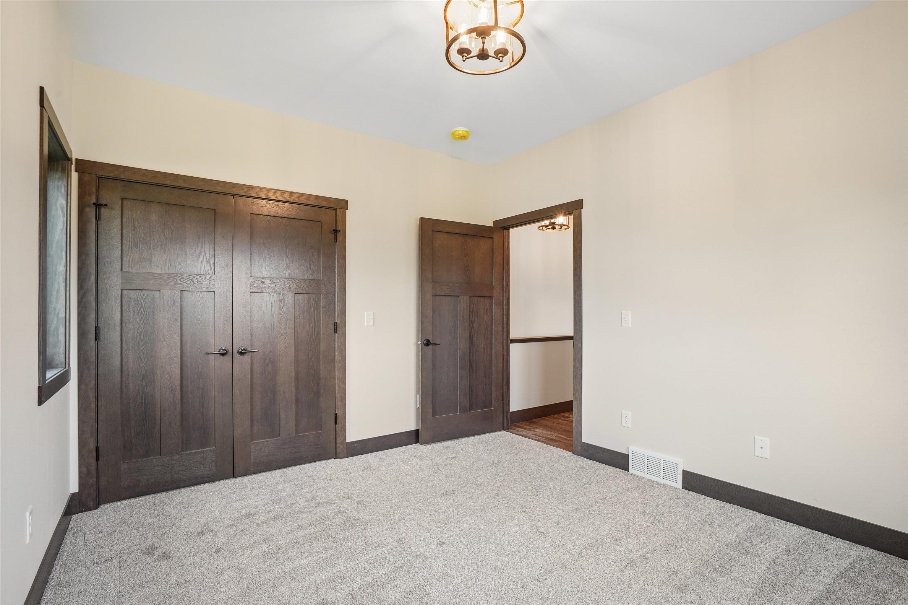 111 Countryside Road Luana, IA 52156 - Photo 31 of 37 Gallery Image 31