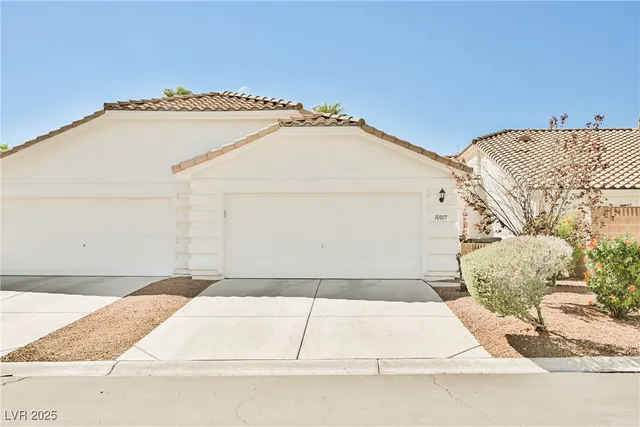 $1,835 | 10017 Oak Creek Canyon Avenue, Las Vegas, NV 89147