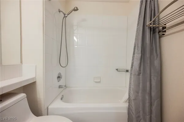 $1,835 | 10017 Oak Creek Canyon Avenue, Las Vegas, NV 89147