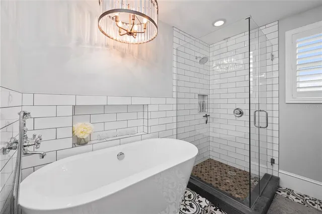 $979,900 | 359 Gill Street, Punta Gorda, FL 33950