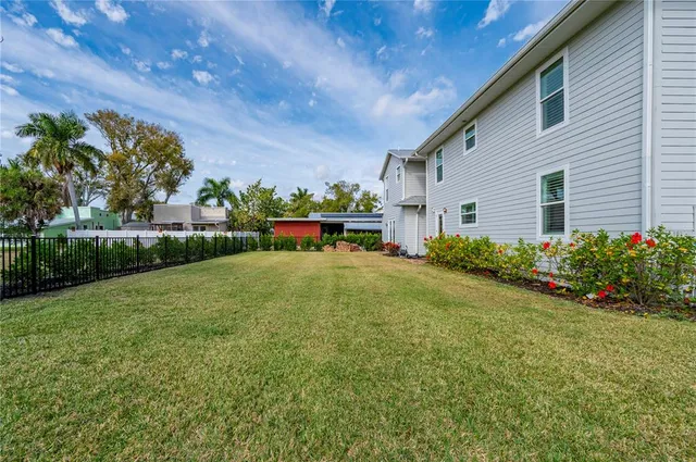 $979,900 | 359 Gill Street, Punta Gorda, FL 33950
