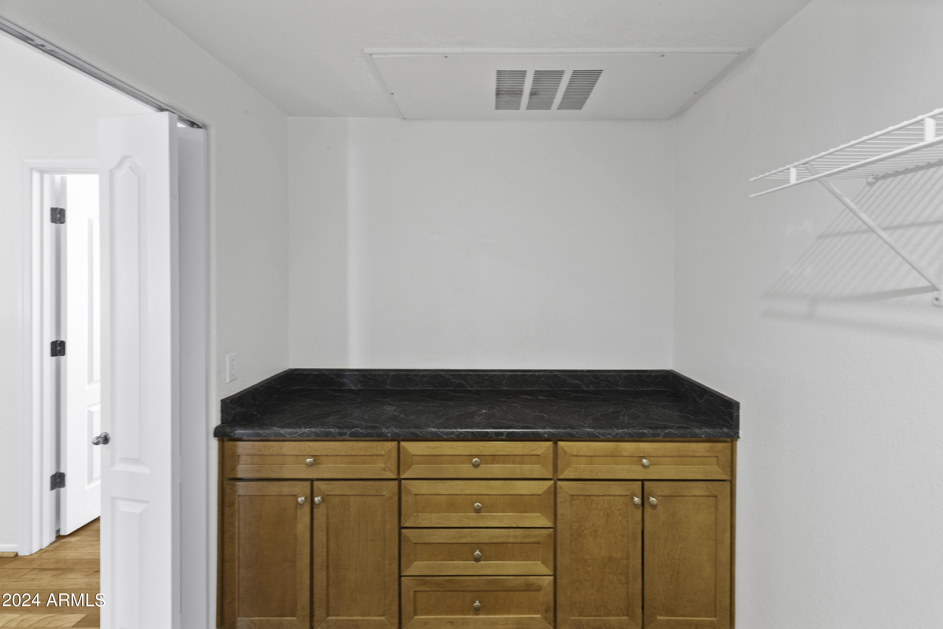 3150 East Beardsley Road, Unit 1081 Phoenix, AZ 85050 - Photo 43 of 69 3150_E_BEARDSLEY_RD_1081_AC4I8941