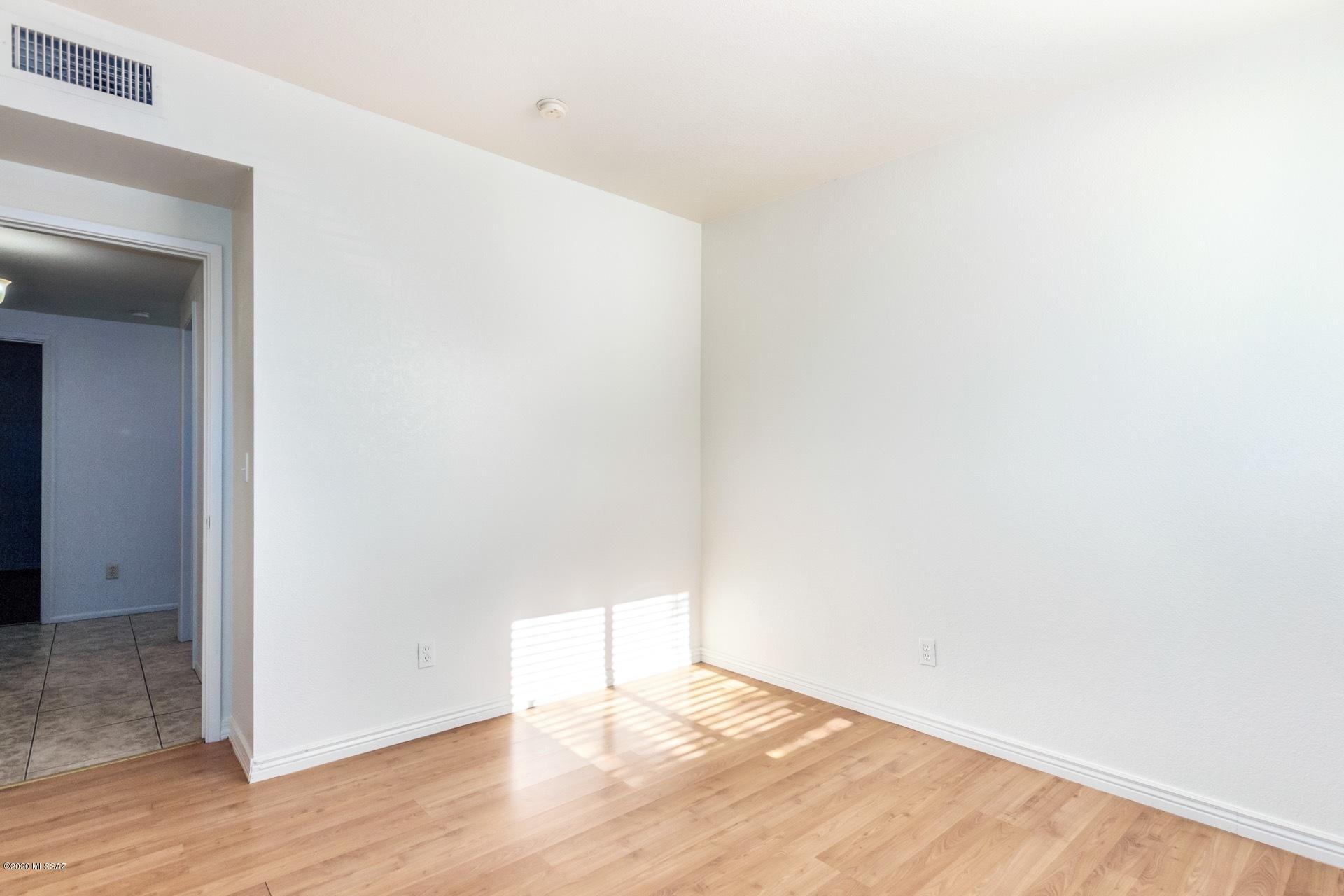 5553 South Stockwell Road Tucson, AZ 85746 - Photo 16 of 21 Gallery Image 16