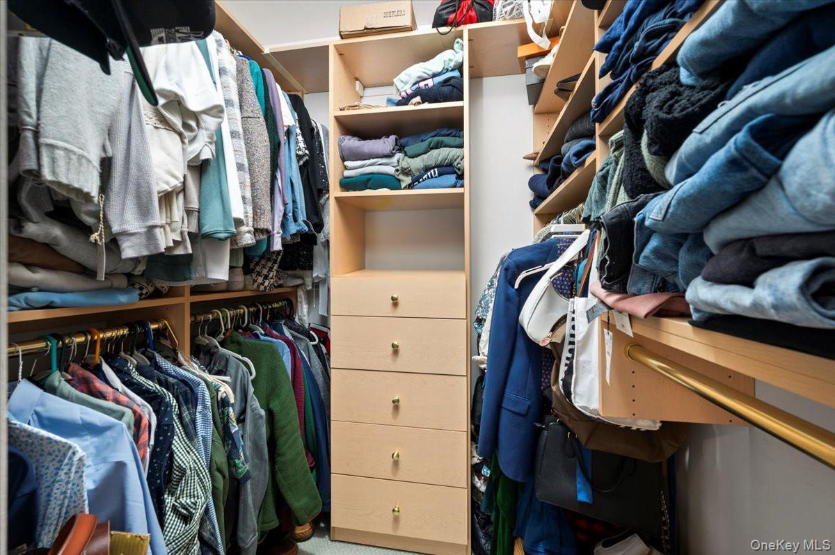 37 Greenway Lane Rye Brook, NY 10573 - Photo 16 of 21