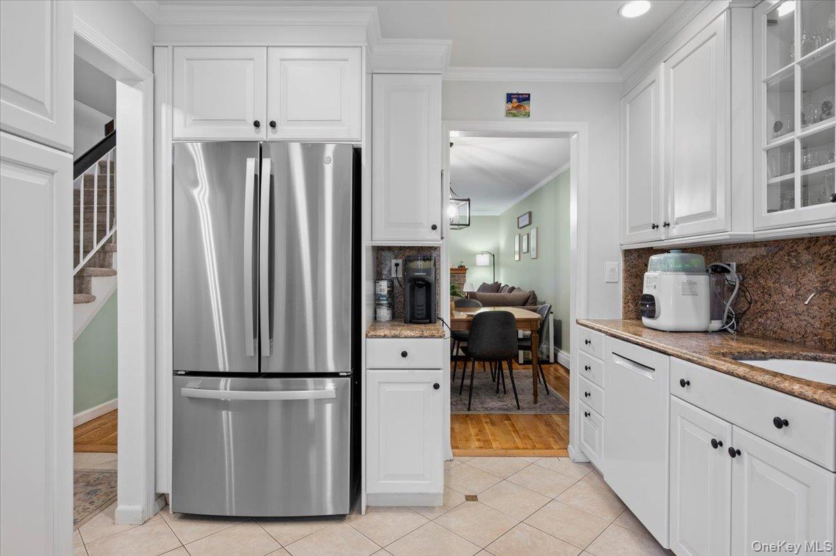 37 Greenway Lane Rye Brook, NY 10573 - Photo 10 of 21