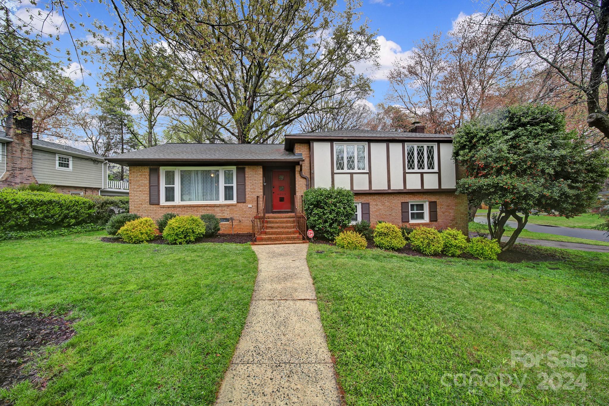 6053 Brookhaven Road Charlotte, NC 28210 - Photo 1 of 40 Gallery Image 1