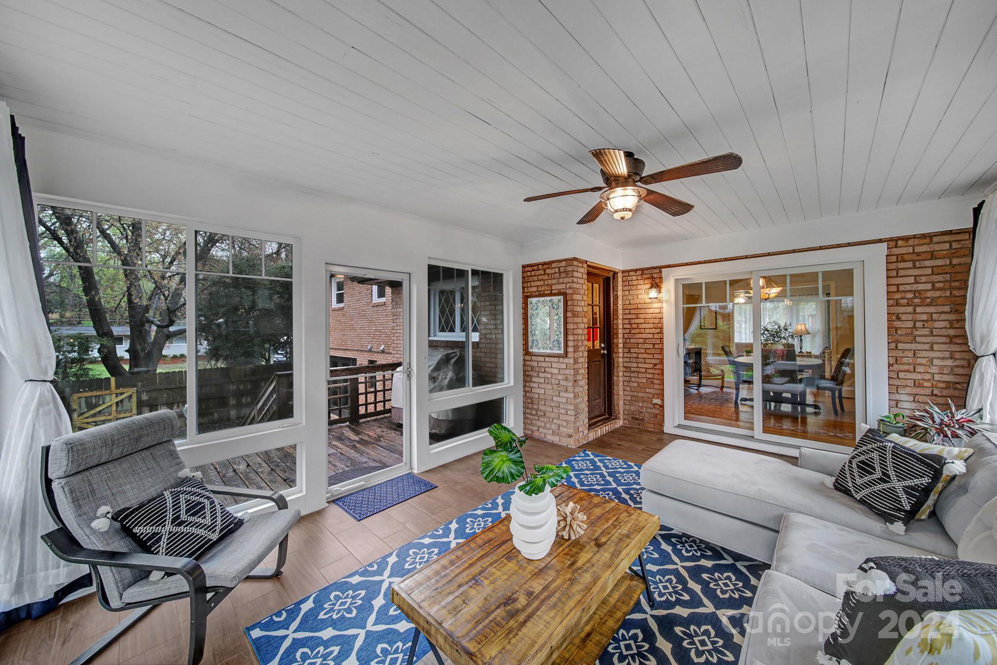 6053 Brookhaven Road Charlotte, NC 28210 - Photo 12 of 40 Gallery Image 12