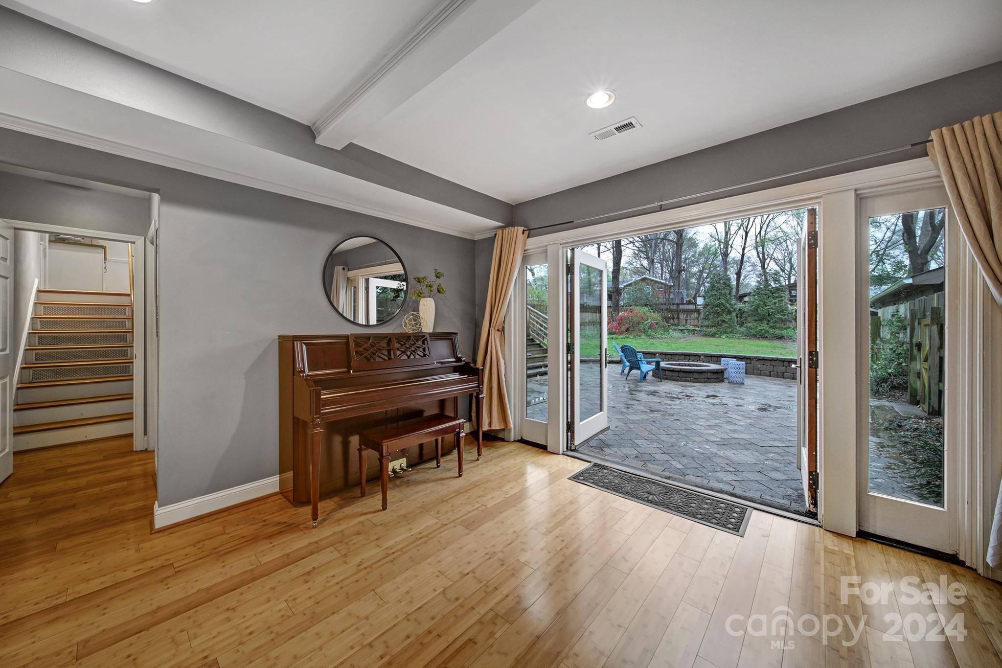 6053 Brookhaven Road Charlotte, NC 28210 - Photo 22 of 40 Gallery Image 22