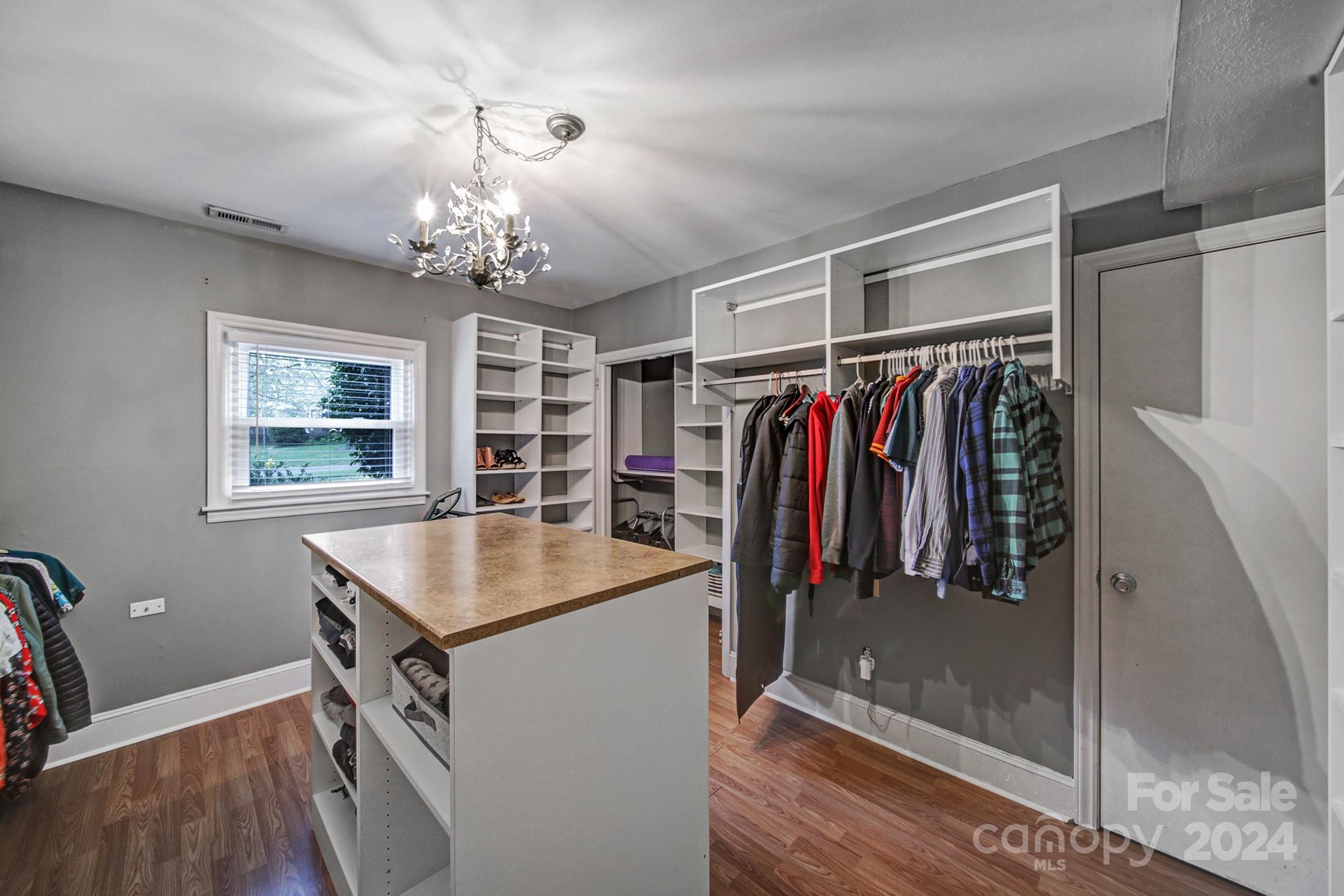 6053 Brookhaven Road Charlotte, NC 28210 - Photo 26 of 40 Gallery Image 26