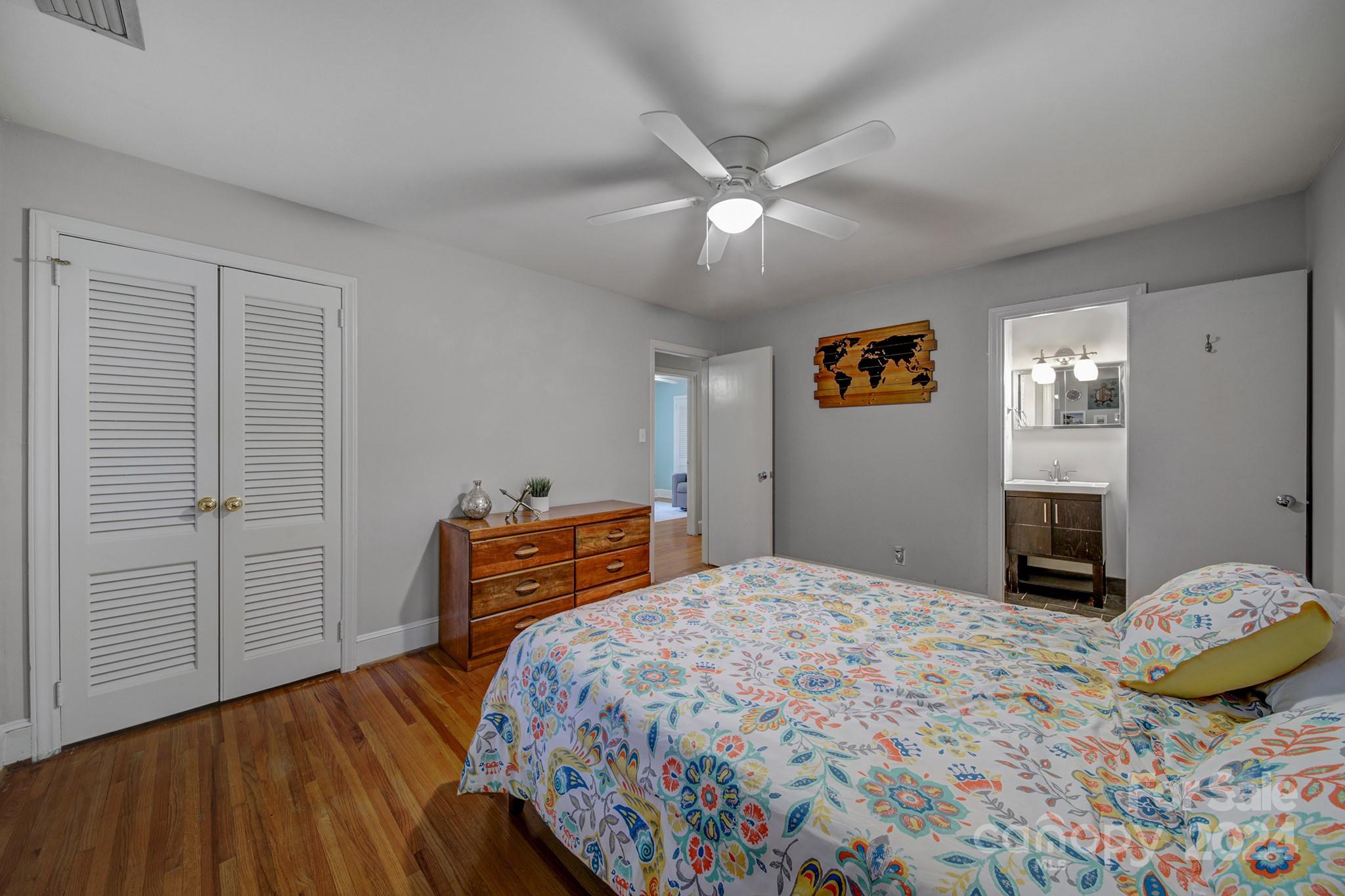 6053 Brookhaven Road Charlotte, NC 28210 - Photo 28 of 40 Gallery Image 28