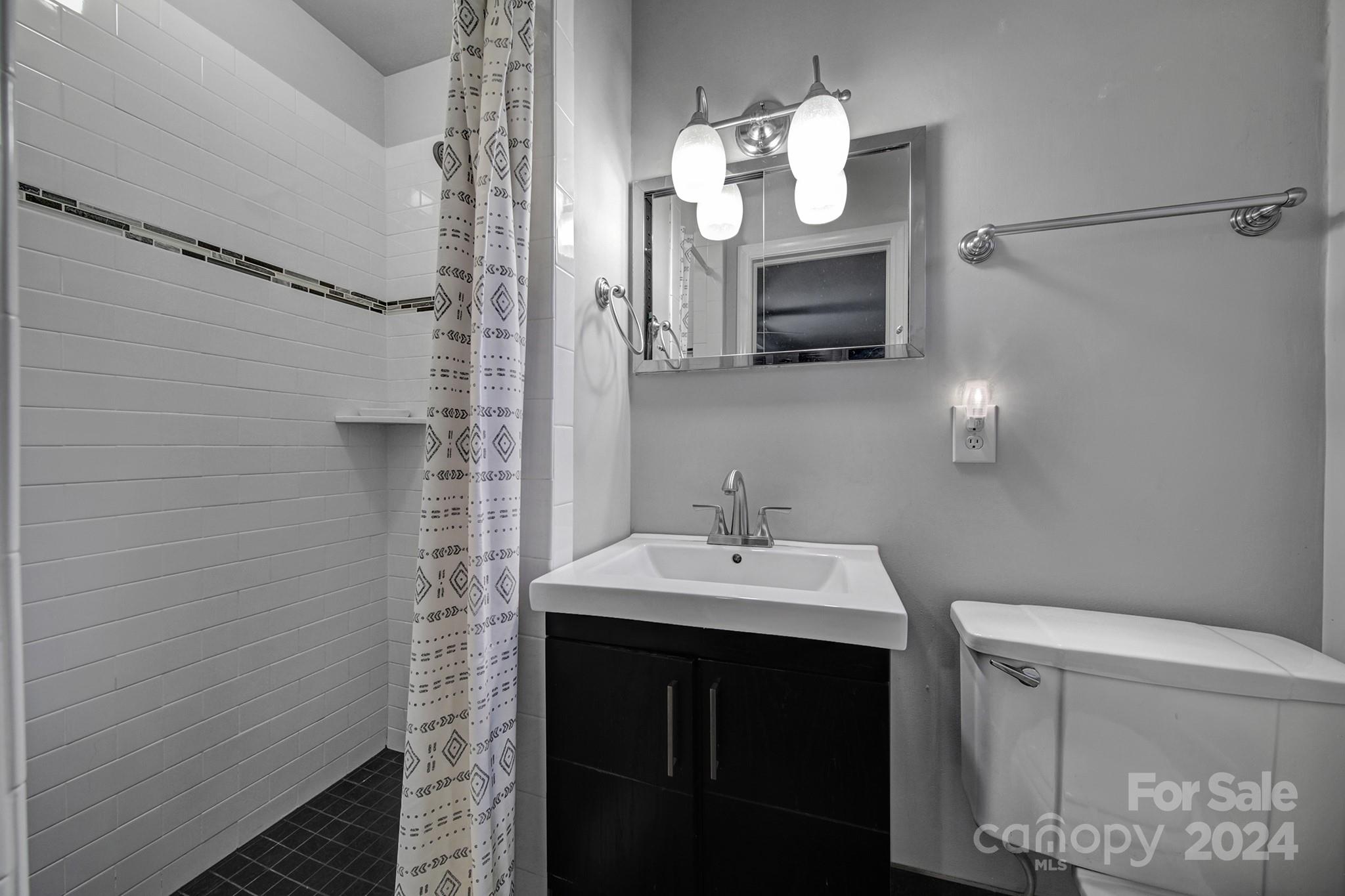 6053 Brookhaven Road Charlotte, NC 28210 - Photo 29 of 40 Gallery Image 29