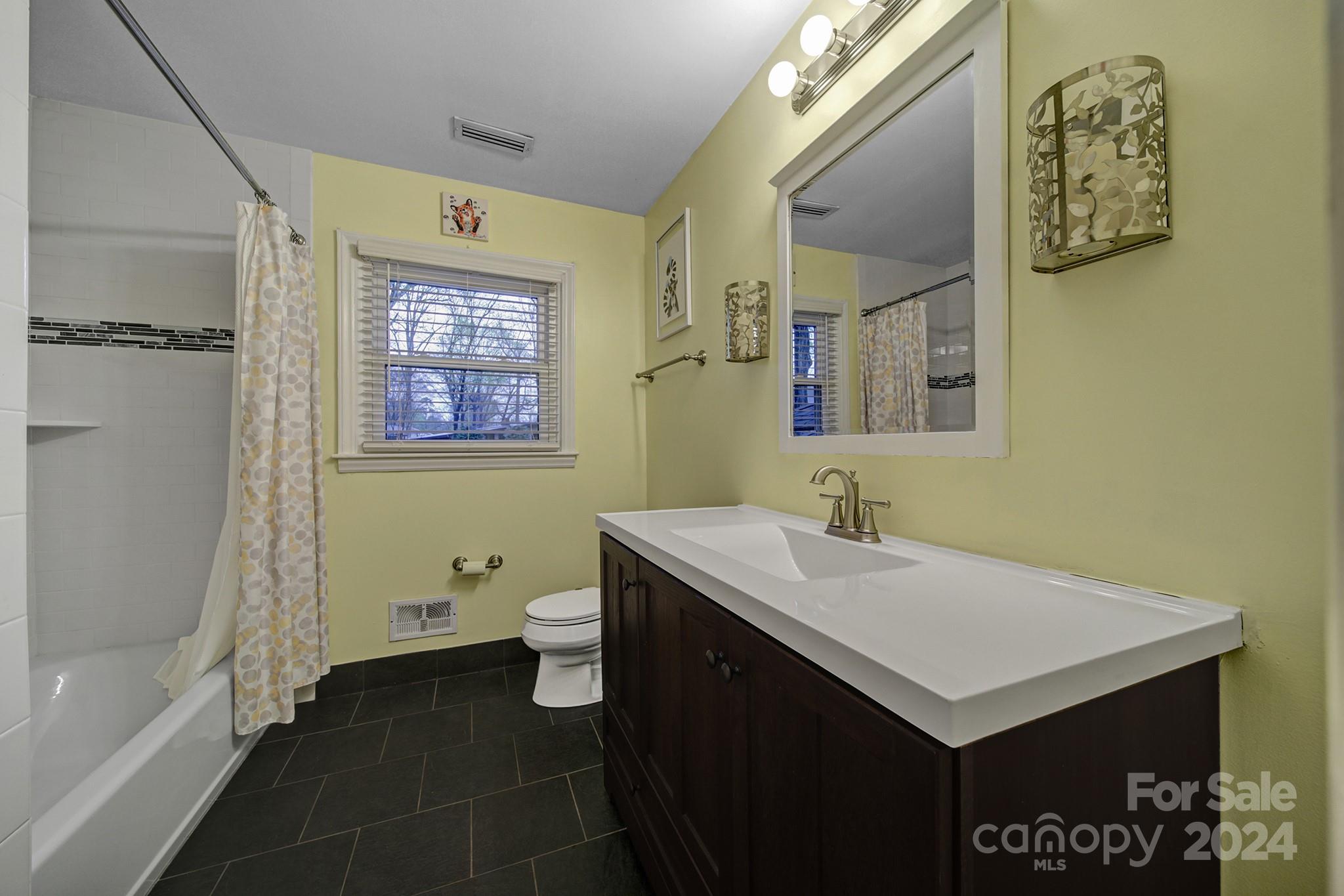 6053 Brookhaven Road Charlotte, NC 28210 - Photo 34 of 40 Gallery Image 34