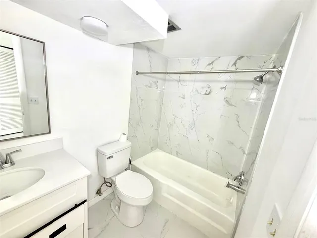 $1,500 | 4550 Cove Circle, Unit 905, St. Petersburg, FL 33708