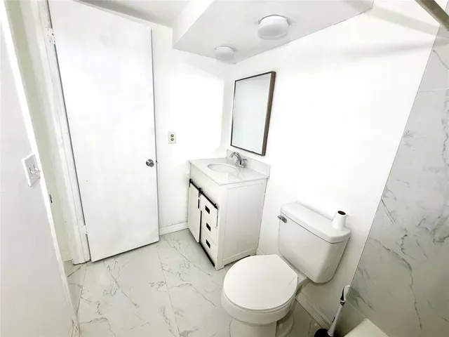 $1,500 | 4550 Cove Circle, Unit 905, St. Petersburg, FL 33708