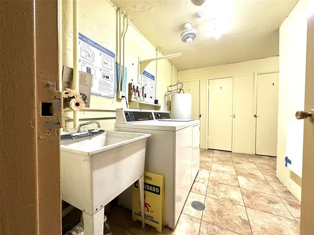 $1,500 | 4550 Cove Circle, Unit 905, St. Petersburg, FL 33708