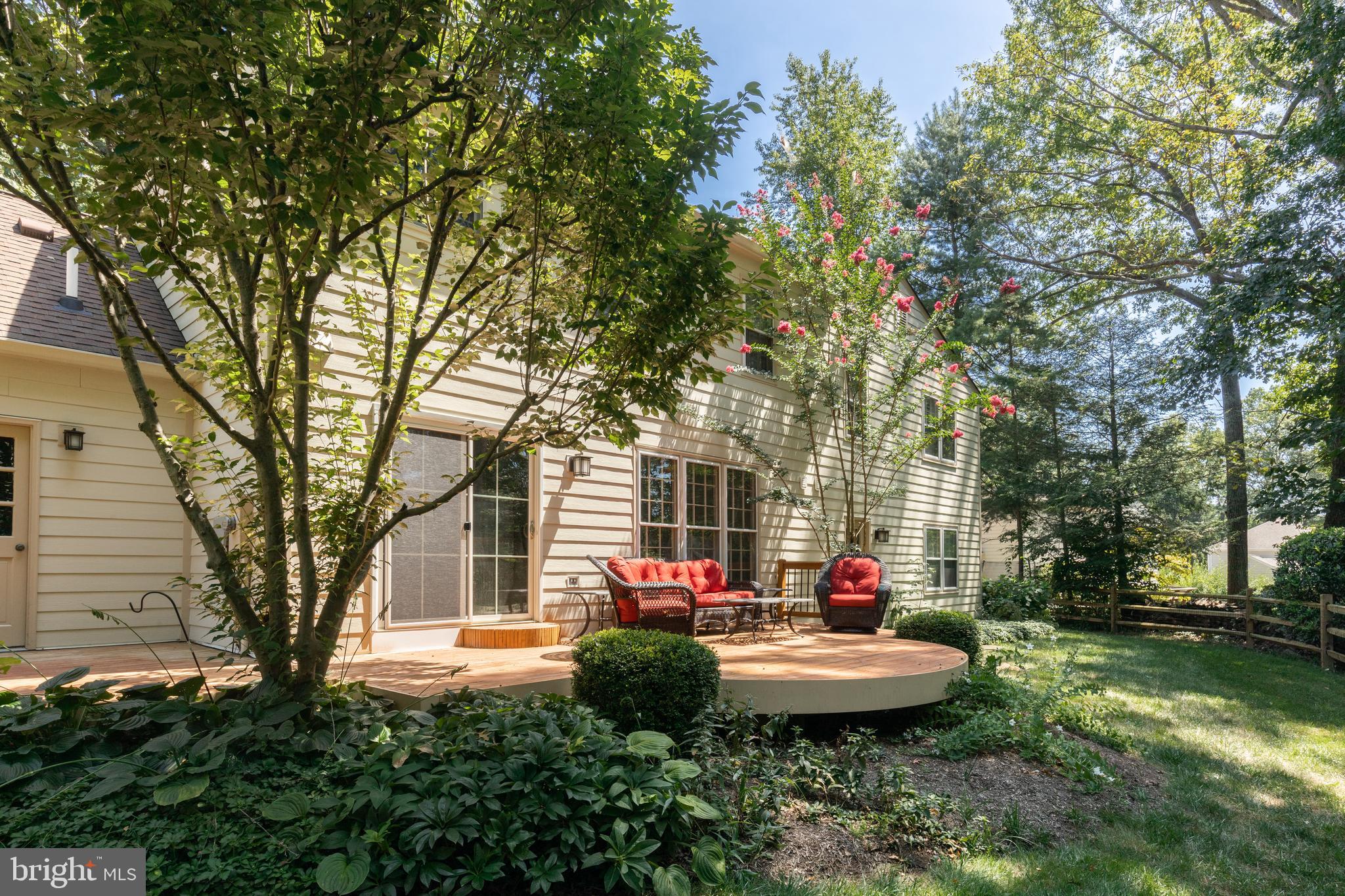 11005 Birdfoot Court Reston, VA 20191 - Photo 27 of 28 Enjoy the great outdoors from your deck.