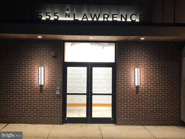 $2,850 | 551 North Lawrence Street, Unit 3, Philadelphia, PA 19123