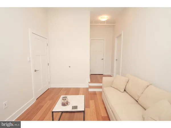 $2,850 | 551 North Lawrence Street, Unit 3, Philadelphia, PA 19123