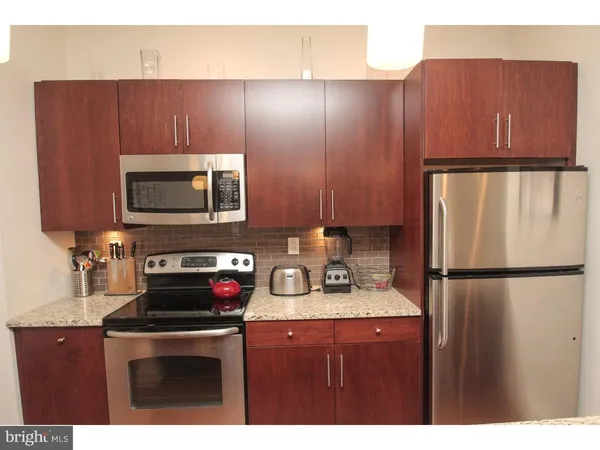 $2,850 | 551 North Lawrence Street, Unit 3, Philadelphia, PA 19123