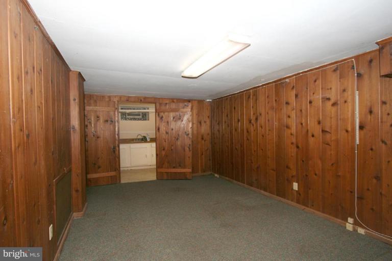 8009 Piney Branch Road Silver Spring, MD 20910 - Photo 17 of 25 Recreation Room