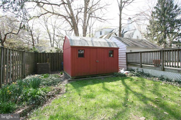 8009 Piney Branch Road Silver Spring, MD 20910 - Photo 18 of 25 Shed