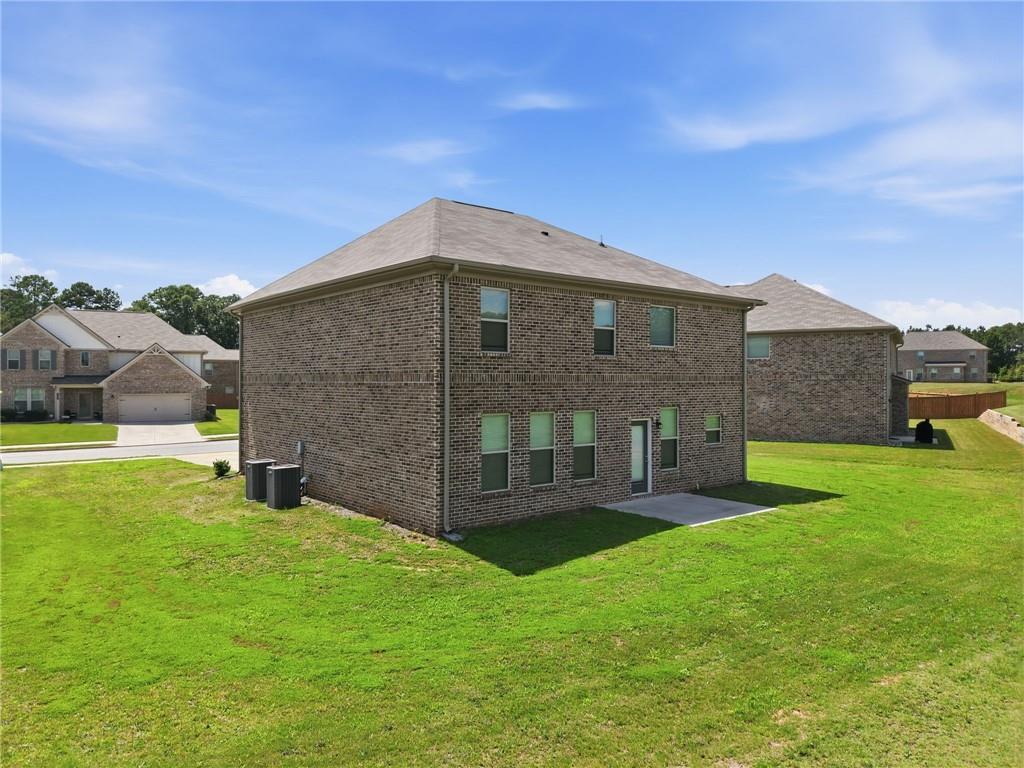 417 Sawmill Trace Hampton, GA 30228 - Photo 7 of 57