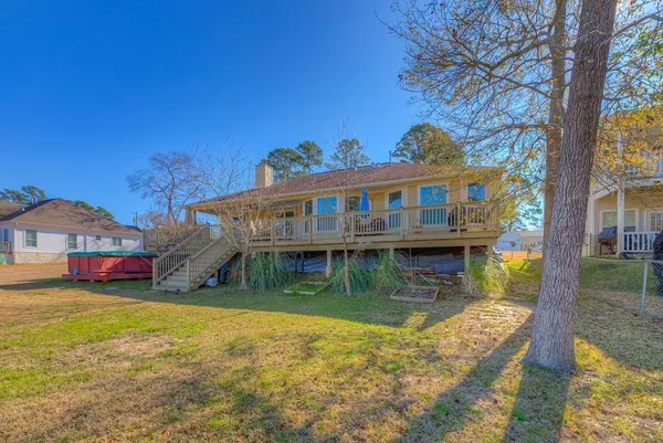 $469,000 | 293 Twin Magnolia, Onalaska, TX 77360