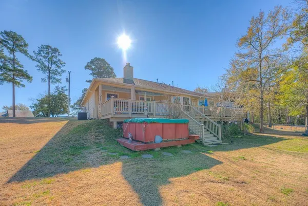 $469,000 | 293 Twin Magnolia, Onalaska, TX 77360