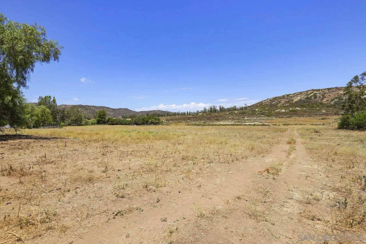 2212 Sonora Way Ramona, CA 92065 - Photo 26 of 29 a view of an ocean beach