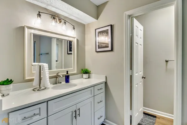 $5,400 | 2025 Winsburg Drive, Kennesaw, GA 30144