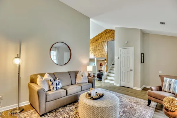 $5,400 | 2025 Winsburg Drive, Kennesaw, GA 30144