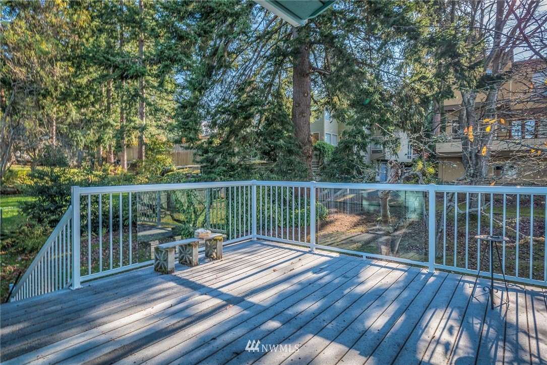 1004 Maple Street Edmonds, WA 98020 - Photo 21 of 25
