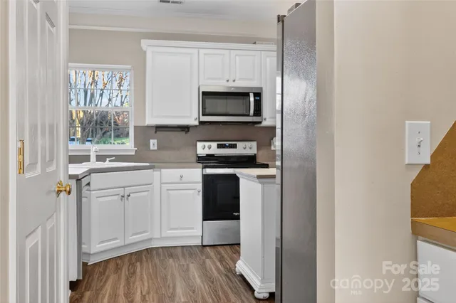 $470,000 | 6525 Derby Lane Northwest, Concord, NC 28027