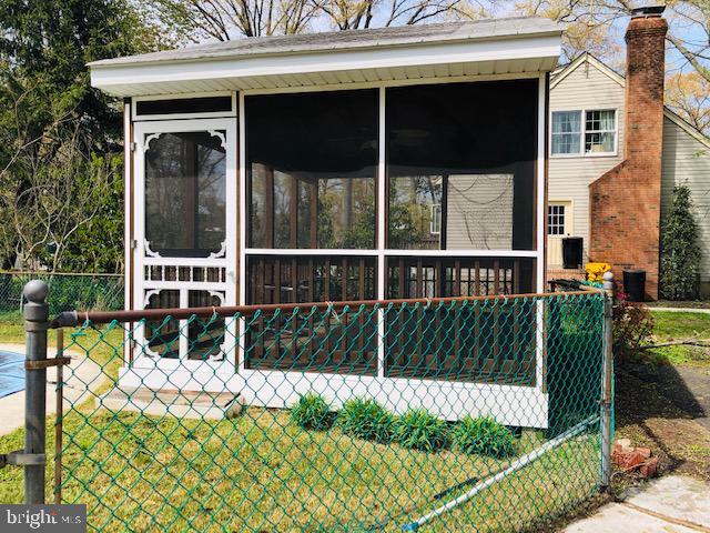 1832 Cedar Road Pasadena, MD 21122 - Photo 11 of 47 POOL ROOM