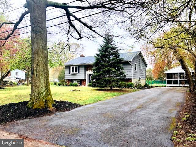 1832 Cedar Road Pasadena, MD 21122 - Photo 3 of 47 LARGE DRIVEWAY HOLD 6 VEHICLES