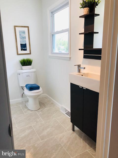 1832 Cedar Road Pasadena, MD 21122 - Photo 29 of 47 FULL BATH IN MASTER BEDROOM